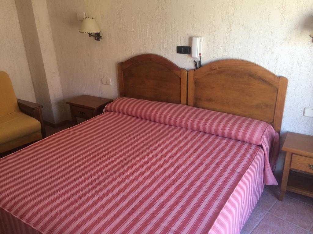 La Mesta Hotel Prádena Szoba fotó